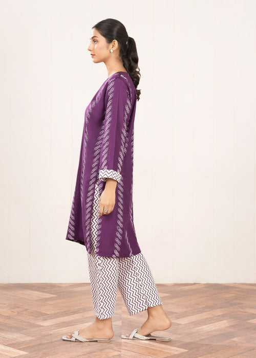 Contrast Purple